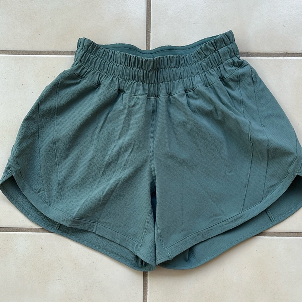Lululemon Track That Short MR 5”